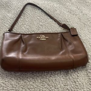 Coach clutch/large wristlet